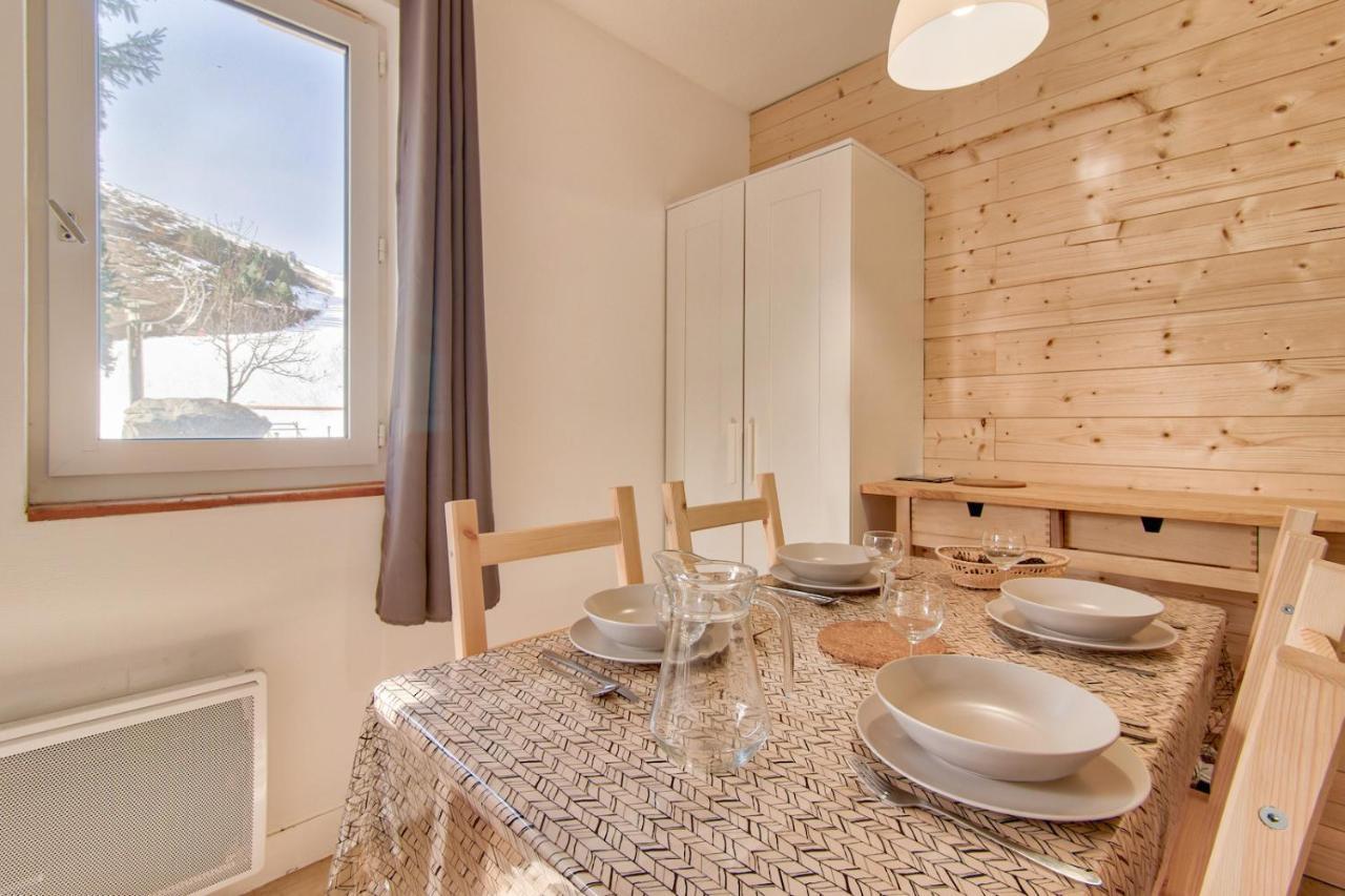 Acces Direct Aux Pistes - Appartement Pour 4 Génos Exterior photo
