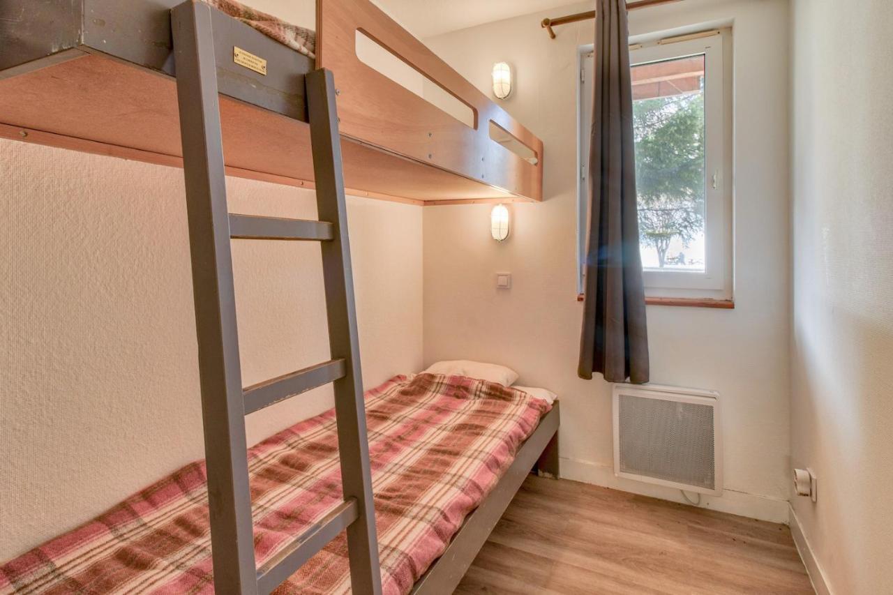 Acces Direct Aux Pistes - Appartement Pour 4 Génos Exterior photo